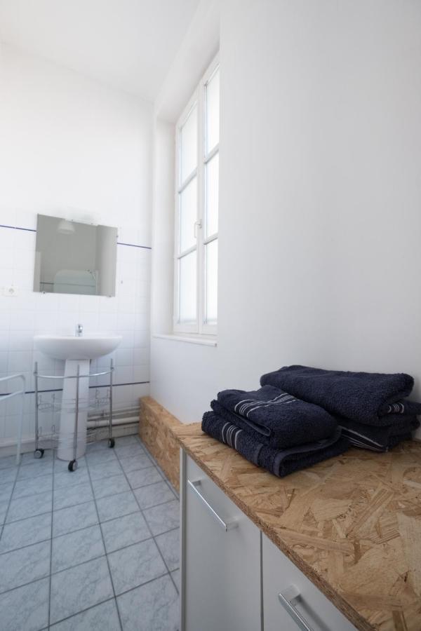 St Cyr Logement Lumineux Dans Coeur De Ville & Wifi Boulogne-sur-Mer Kültér fotó